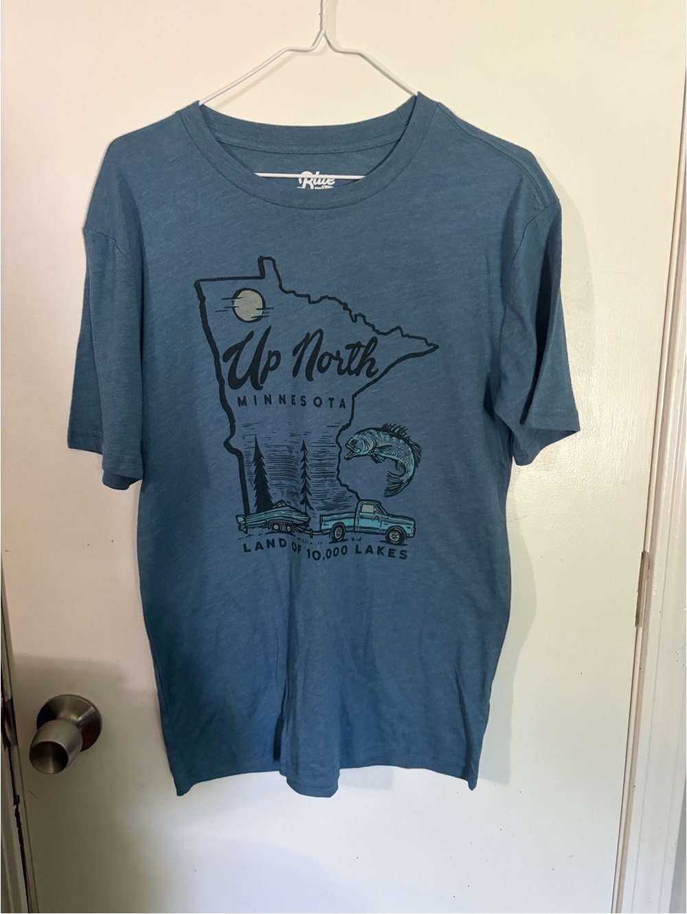 NWOT Men’s Blue 84 Small Up North Minnesota Graphic Tee in Blue Tote14